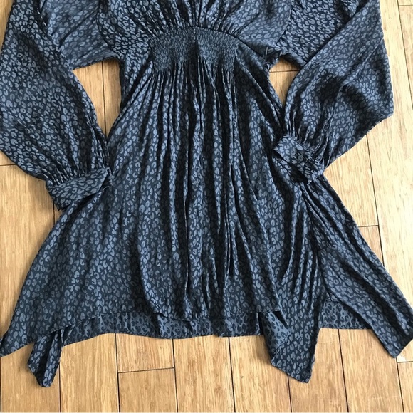 All Saints Animal Print Long Sleeve Mini Dress Asymmetrical Handkerchief Medium - Picture 4 of 7